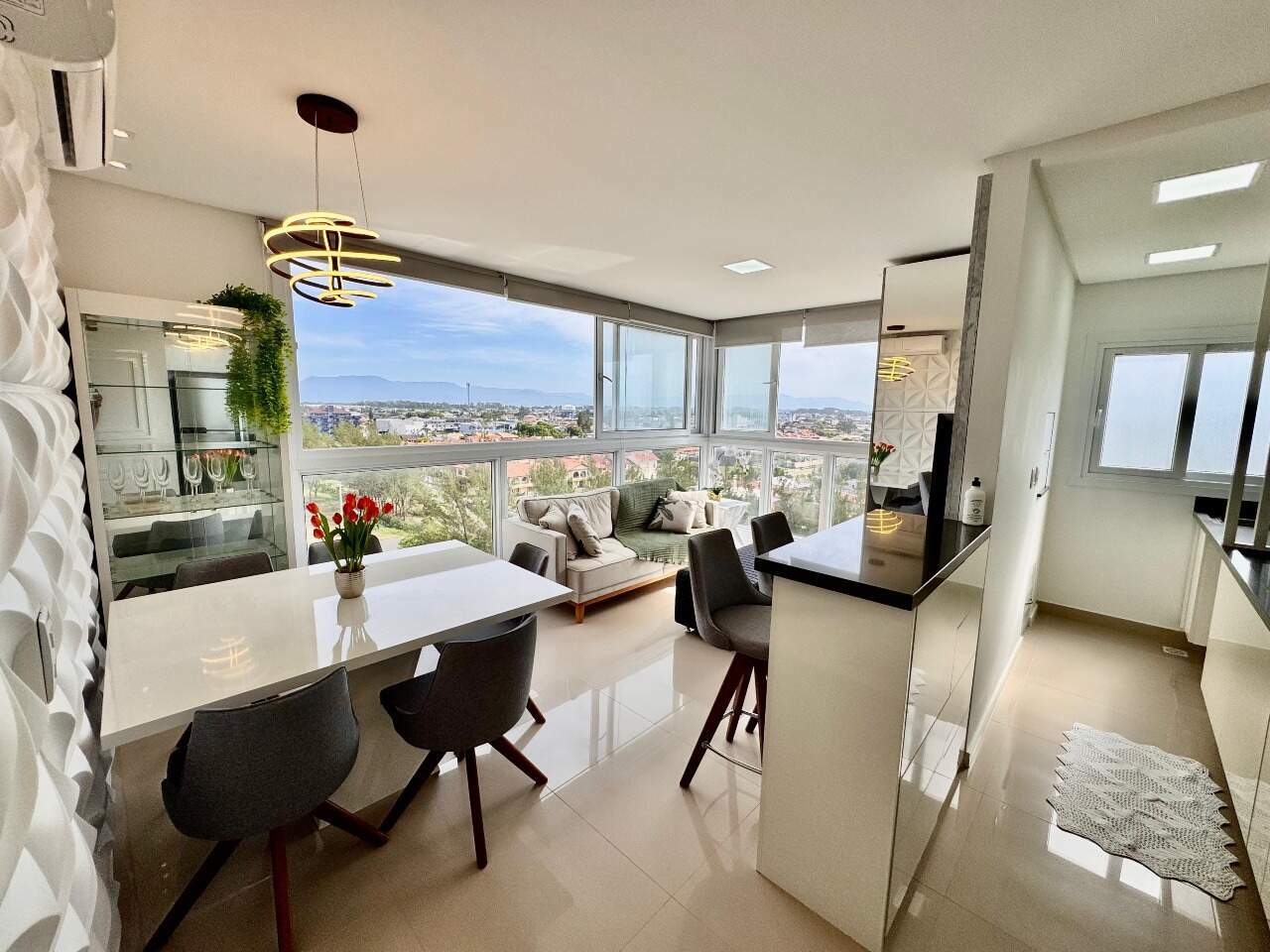 Apartamento à venda no Zona Nova: 