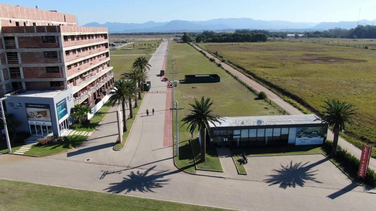 Terreno em Condomínio à venda no Santorini Parque: 