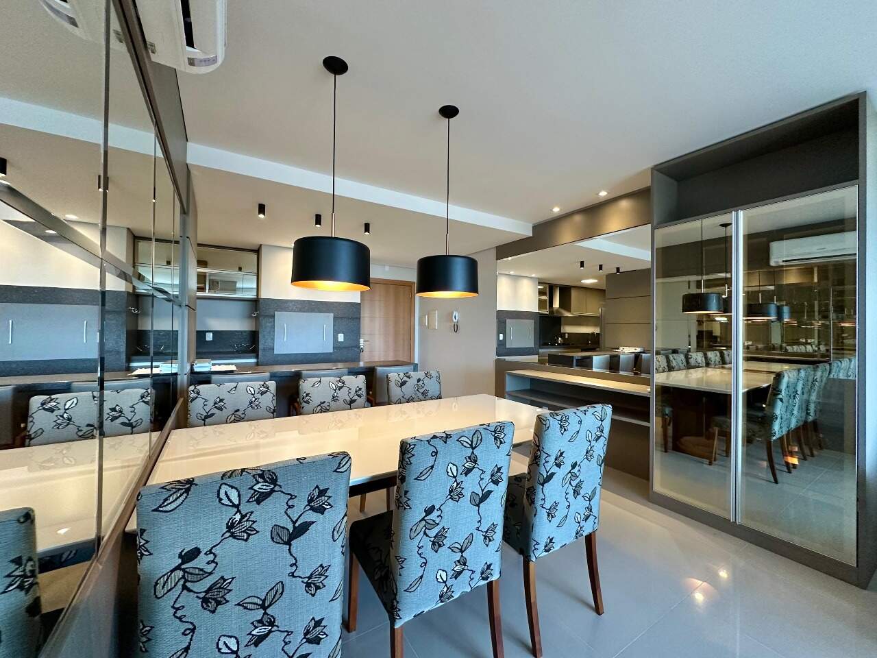 Apartamento à venda no Atlantida: 