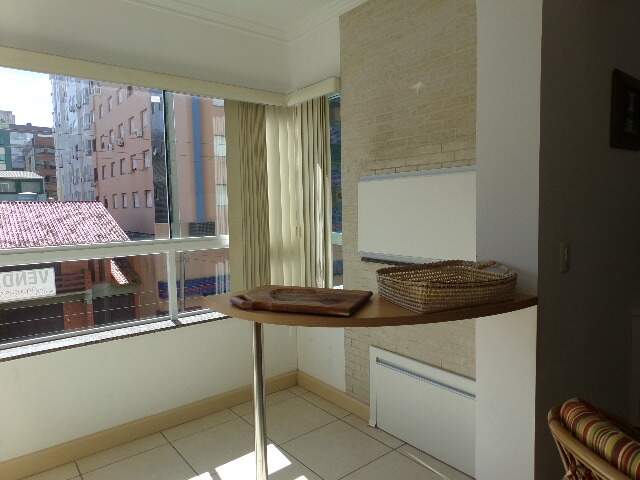 Apartamento à venda no Zona Nova: 