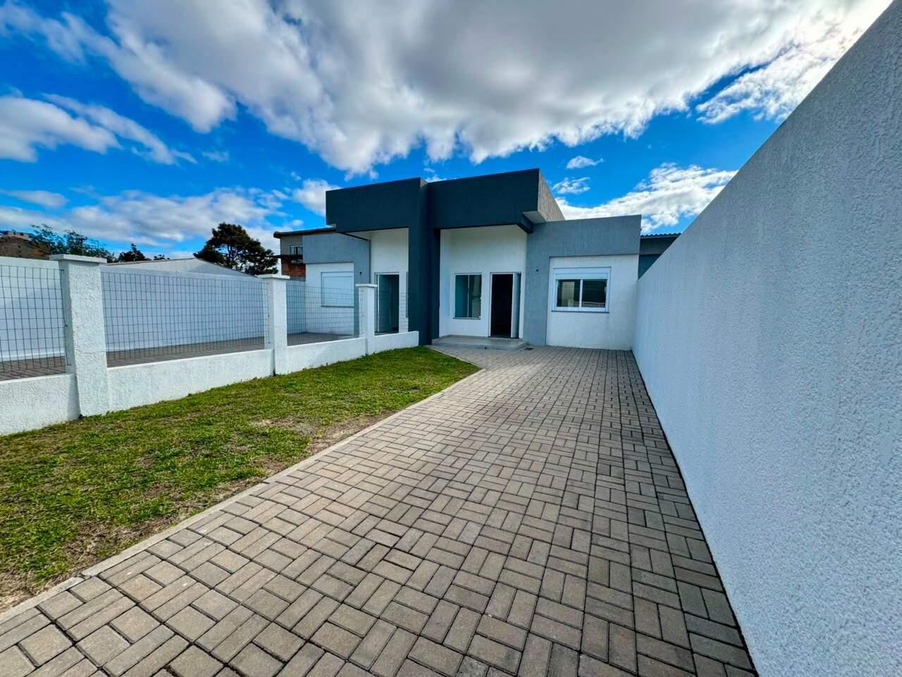 Casa à venda no Zona Nova: 
