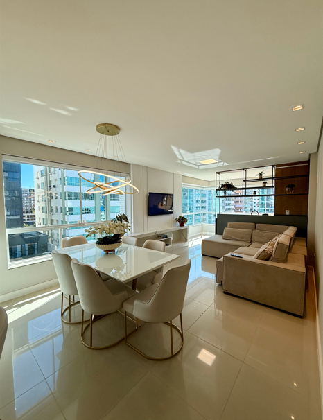 Apartamento à venda no Zona Nova: 