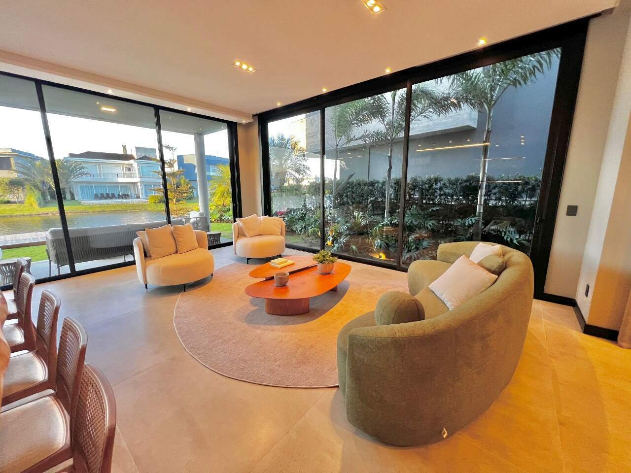 Casa em Condomínio à venda no Condomínio Enseada: 