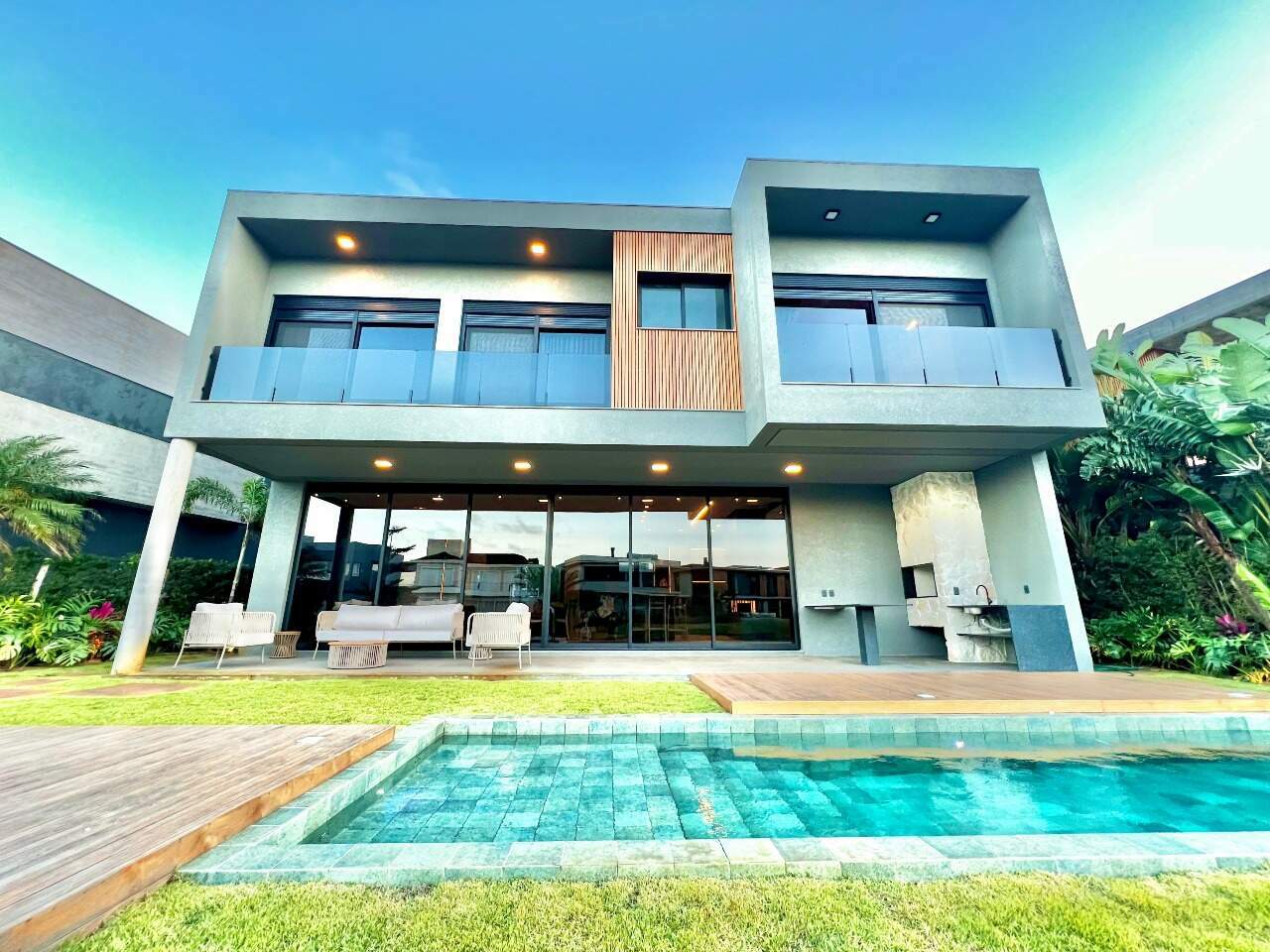 Casa em Condomínio à venda no Condomínio Enseada: 