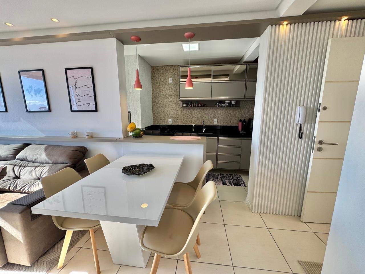 Apartamento à venda no Zona Nova: 