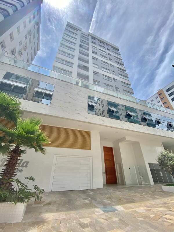 Apartamento à venda no Navegantes: 
