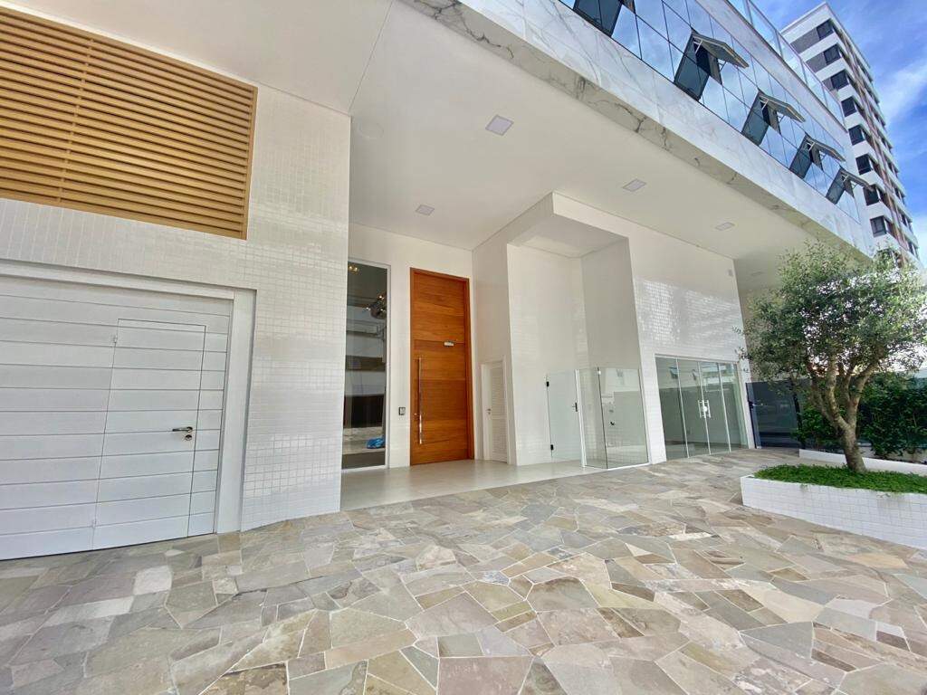 Apartamento à venda no Navegantes: 
