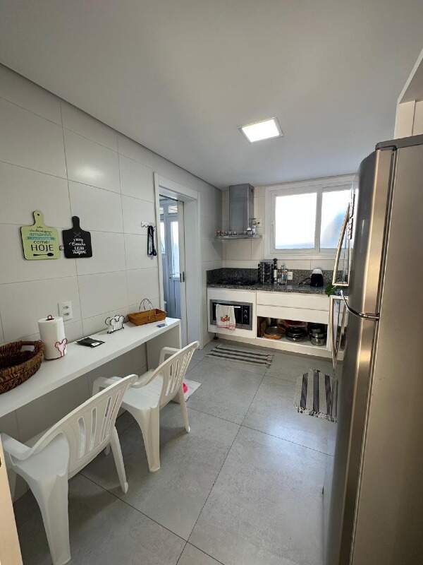 Casa em Condomínio à venda no Atlantida: 