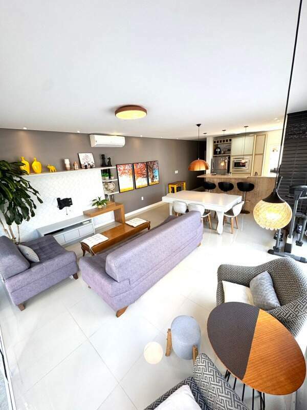 Apartamento à venda no Navegantes: 