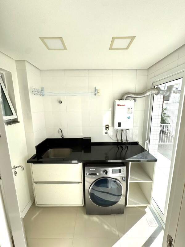 Apartamento à venda no Navegantes: 