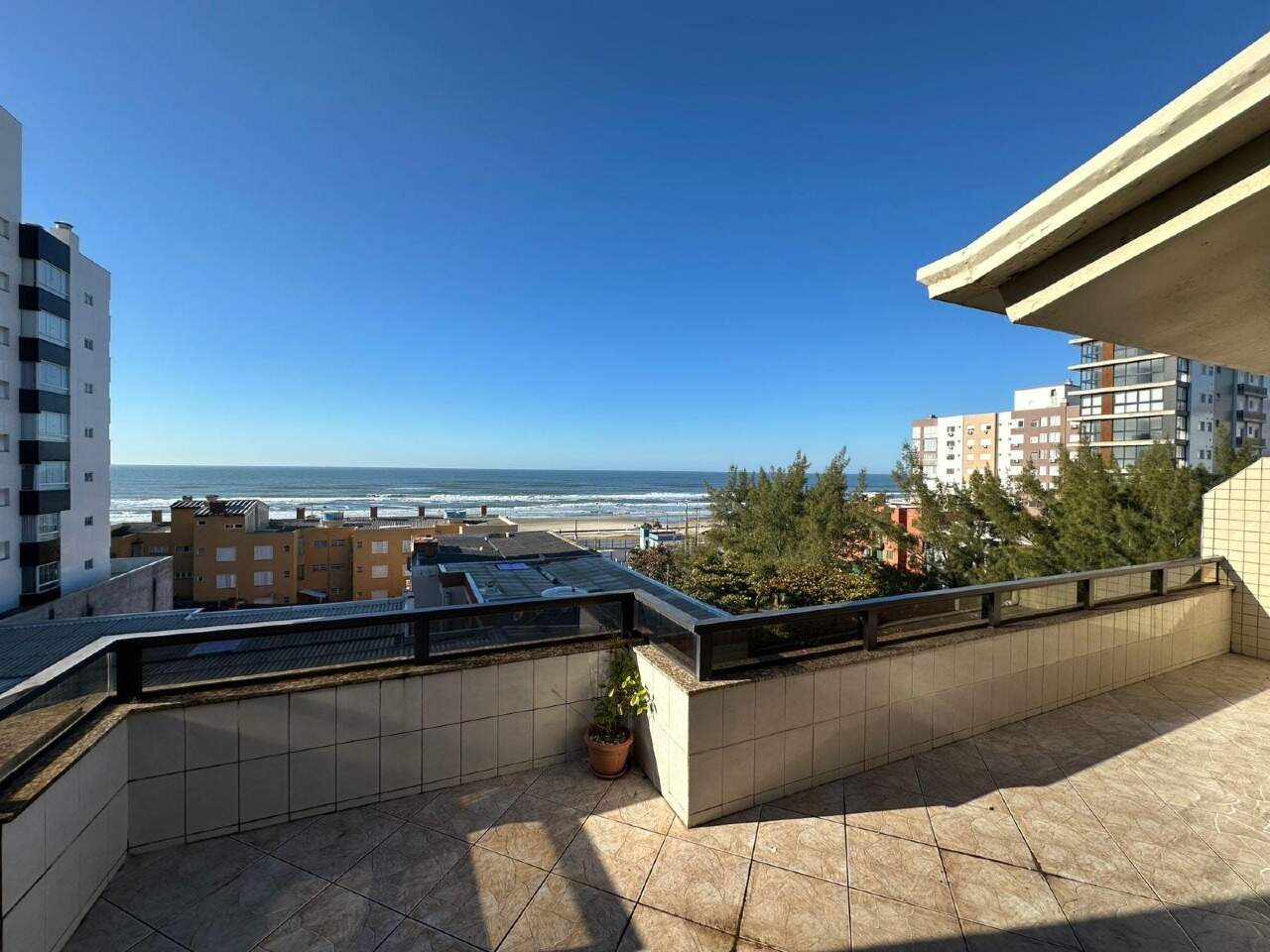 Apartamento à venda no Zona Nova: 