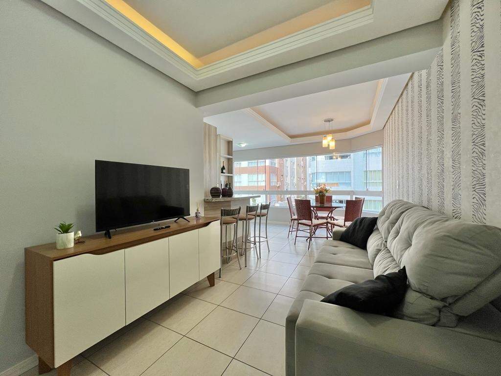 Apartamento à venda no Navegantes: 