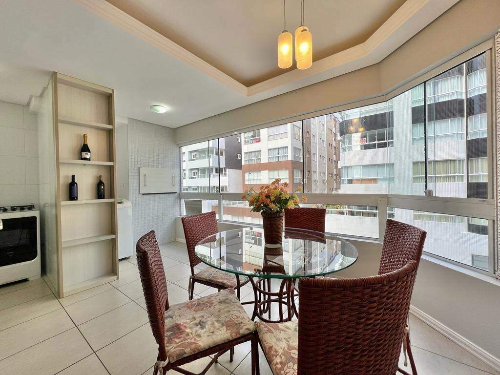 Apartamento à venda no Navegantes: 