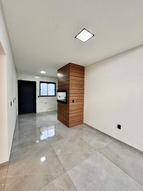 Casa à venda no Nova Guarani: 