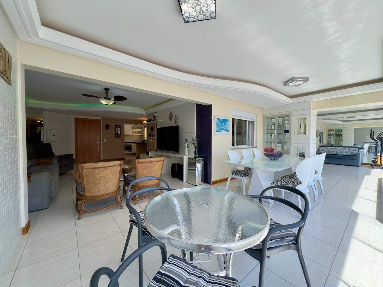 Apartamento à venda no Navegantes: 