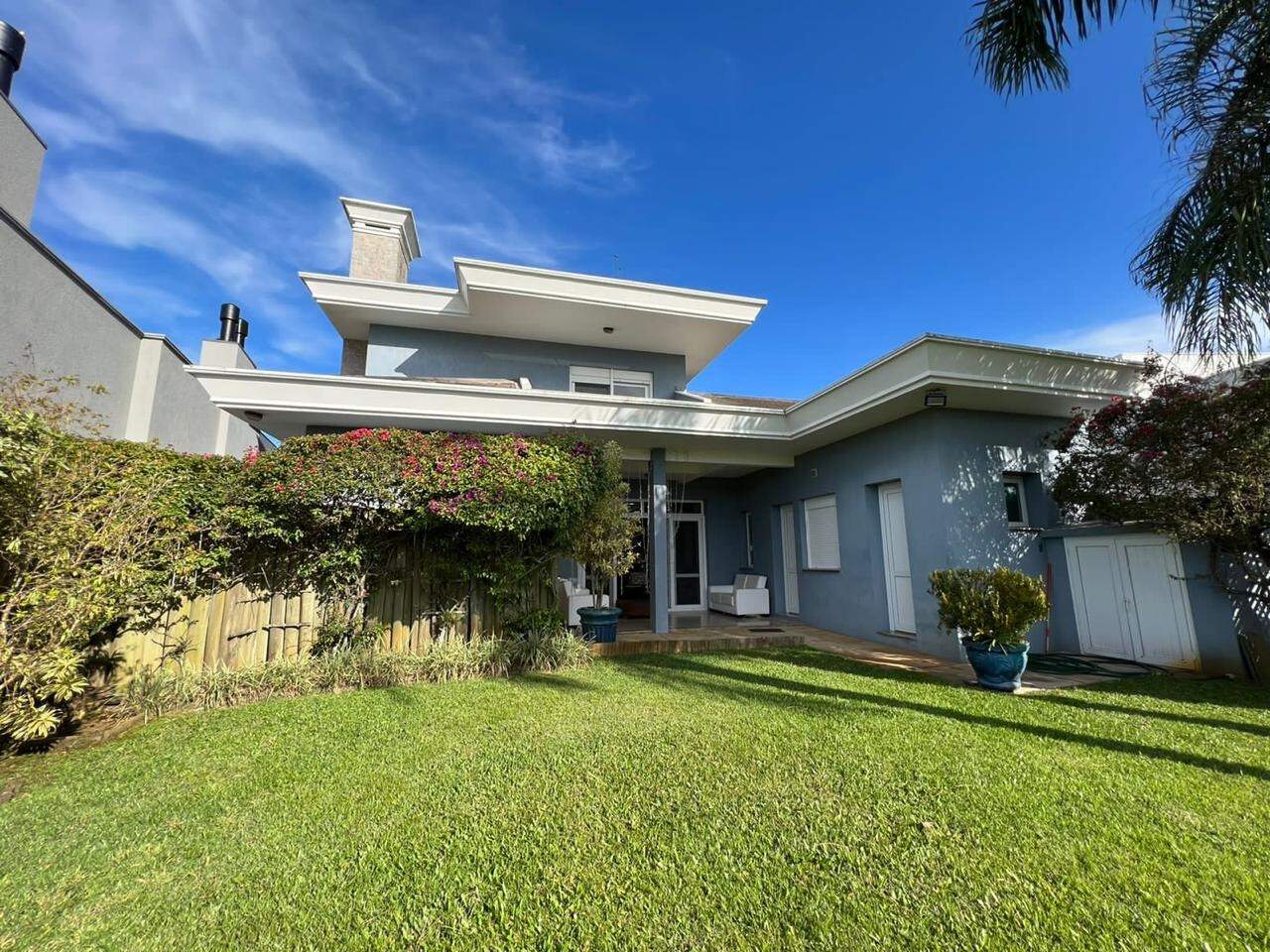 Casa em Condomínio à venda no Condominio Riviera: 