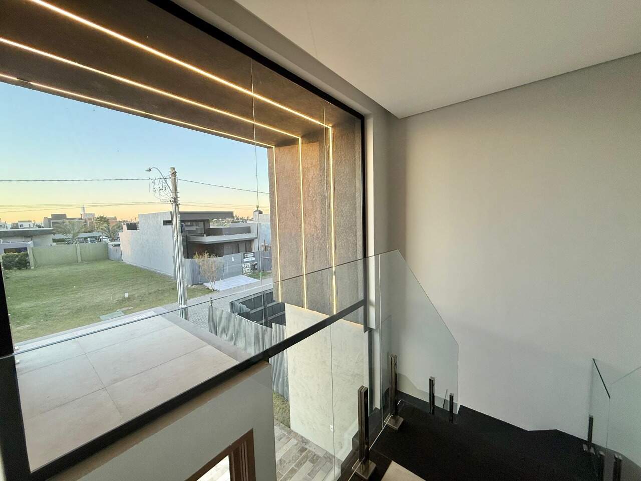 Sobrado em Condomínio à venda no Condomínio Sunset: 