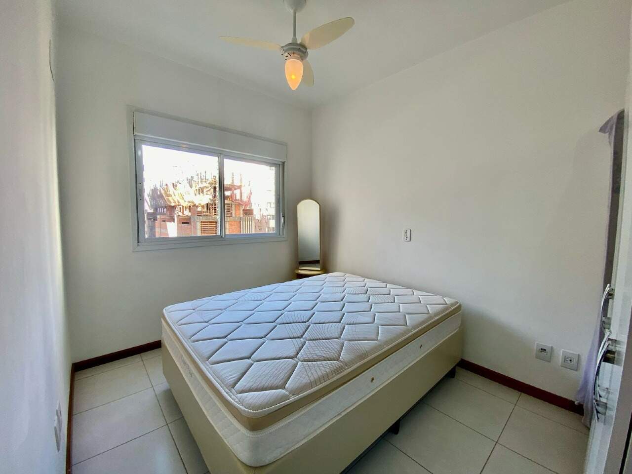 Apartamento à venda no Zona Nova: 