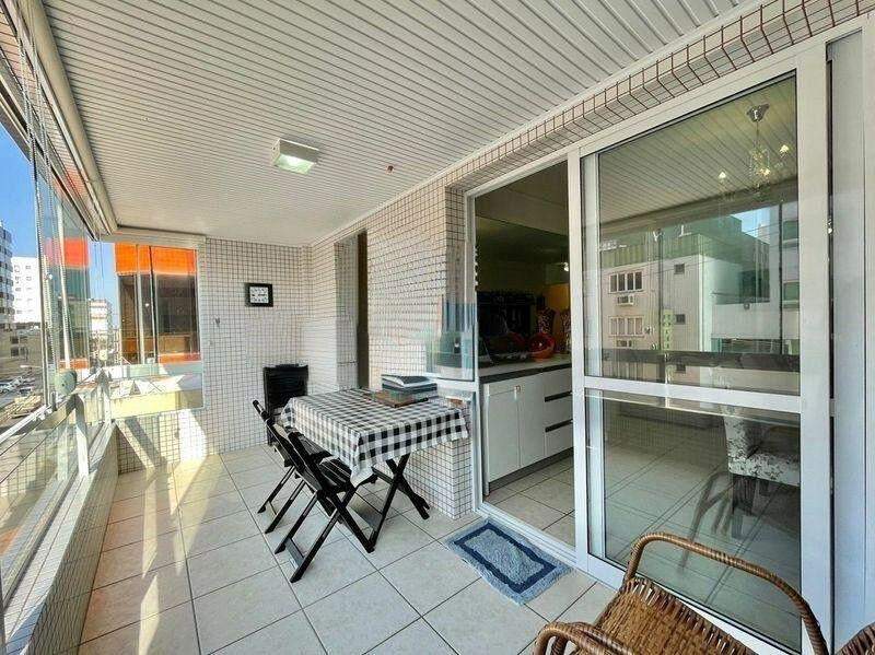 Apartamento à venda no Zona Nova: 