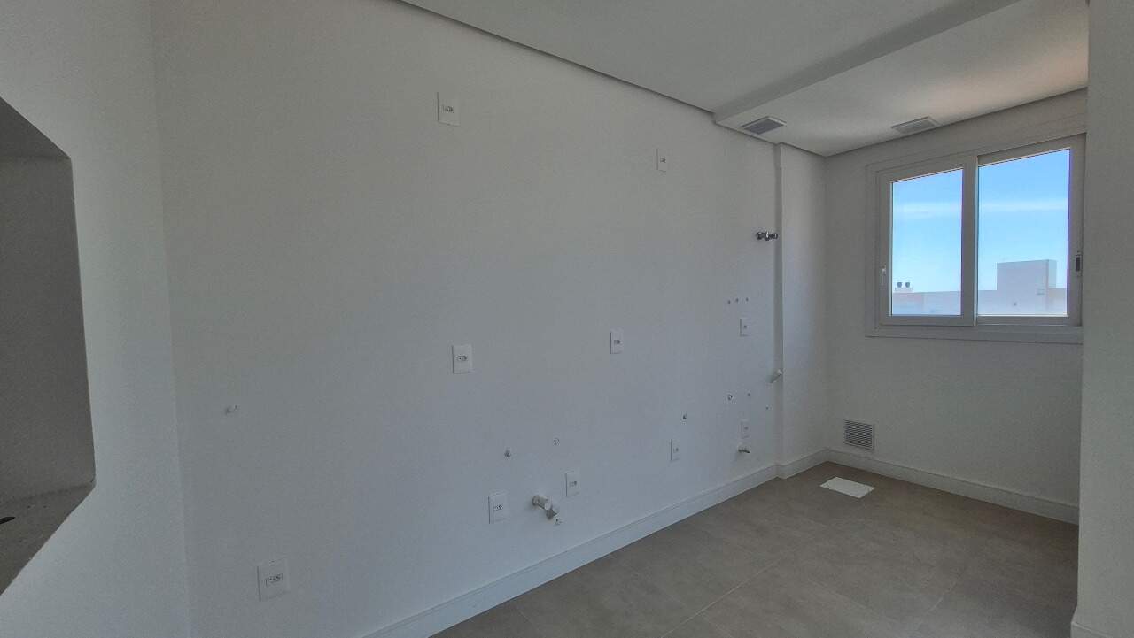 Apartamento à venda no Zona Nova: 