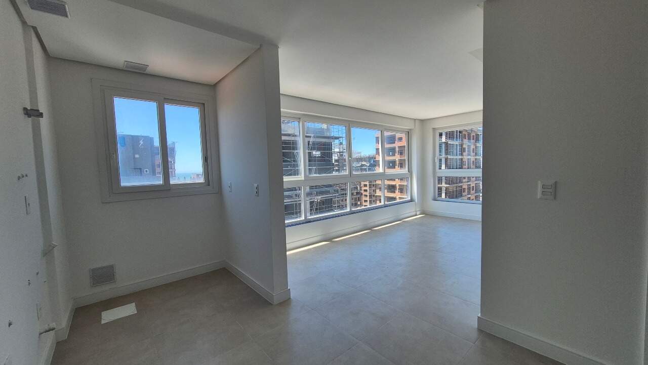 Apartamento à venda no Zona Nova: 