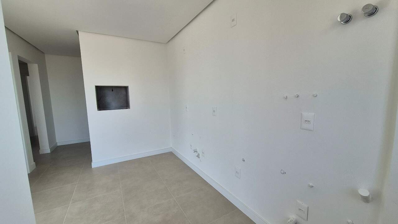 Apartamento à venda no Zona Nova: 