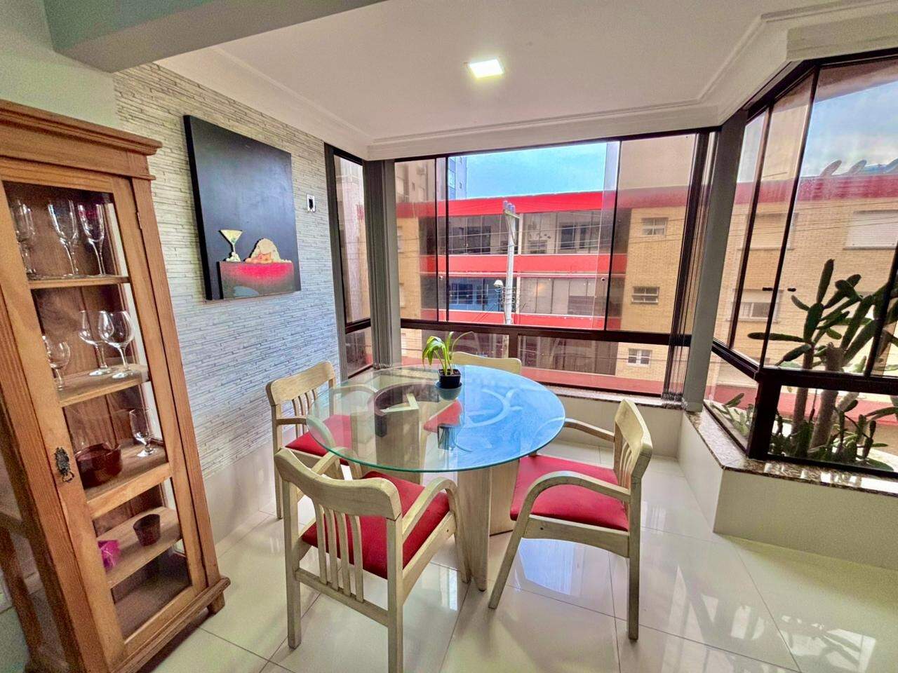 Apartamento à venda no Zona Nova: 