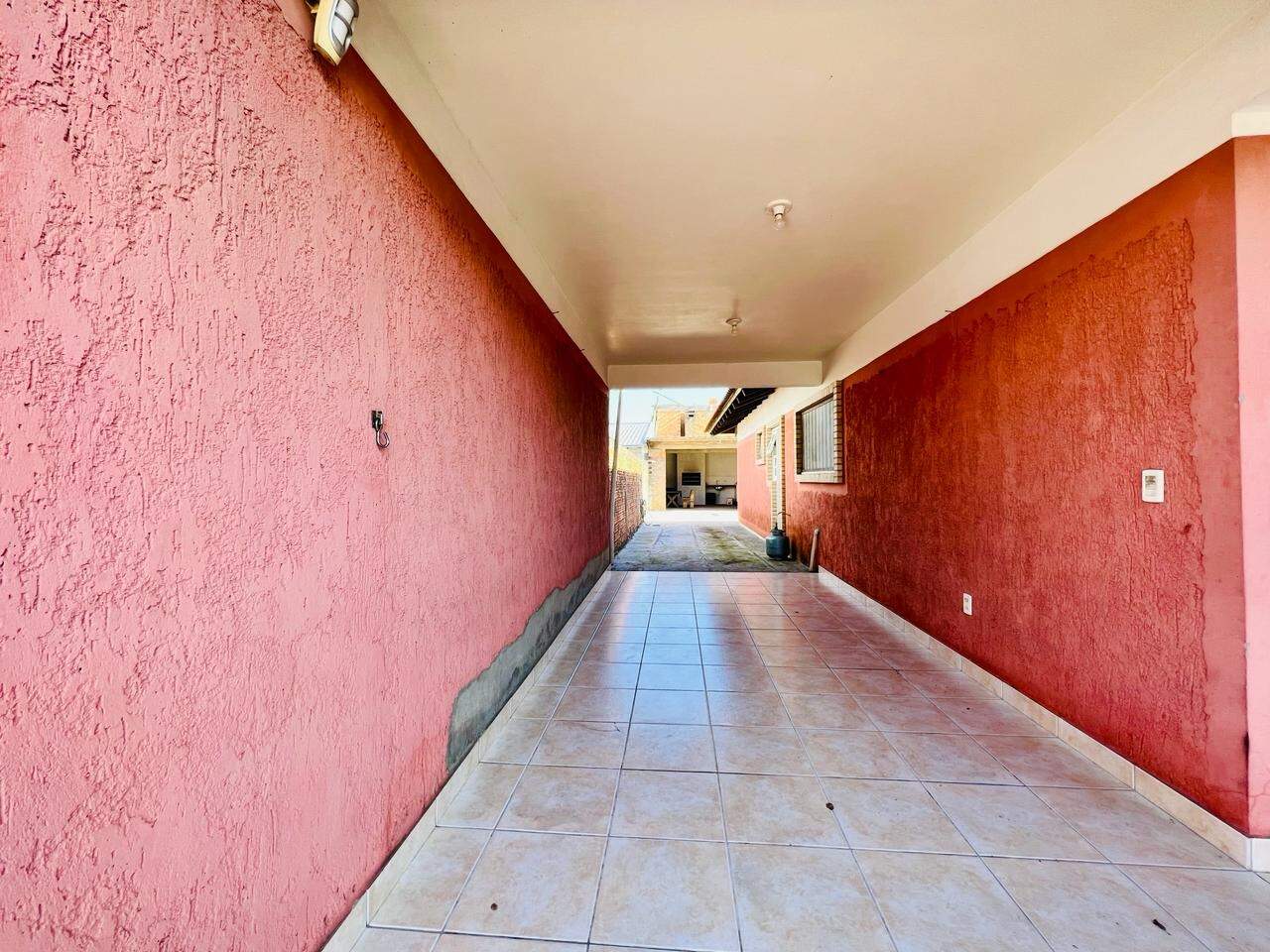 Casa à venda no Zona Nova: 