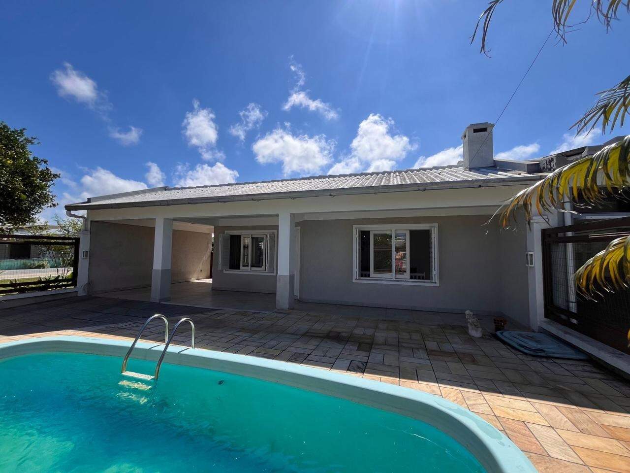 Casa à venda no Zona Nova: 
