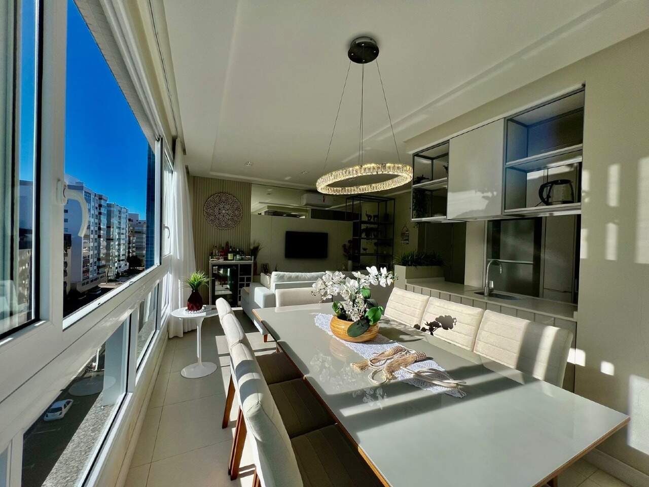 Apartamento à venda no Zona Nova: 