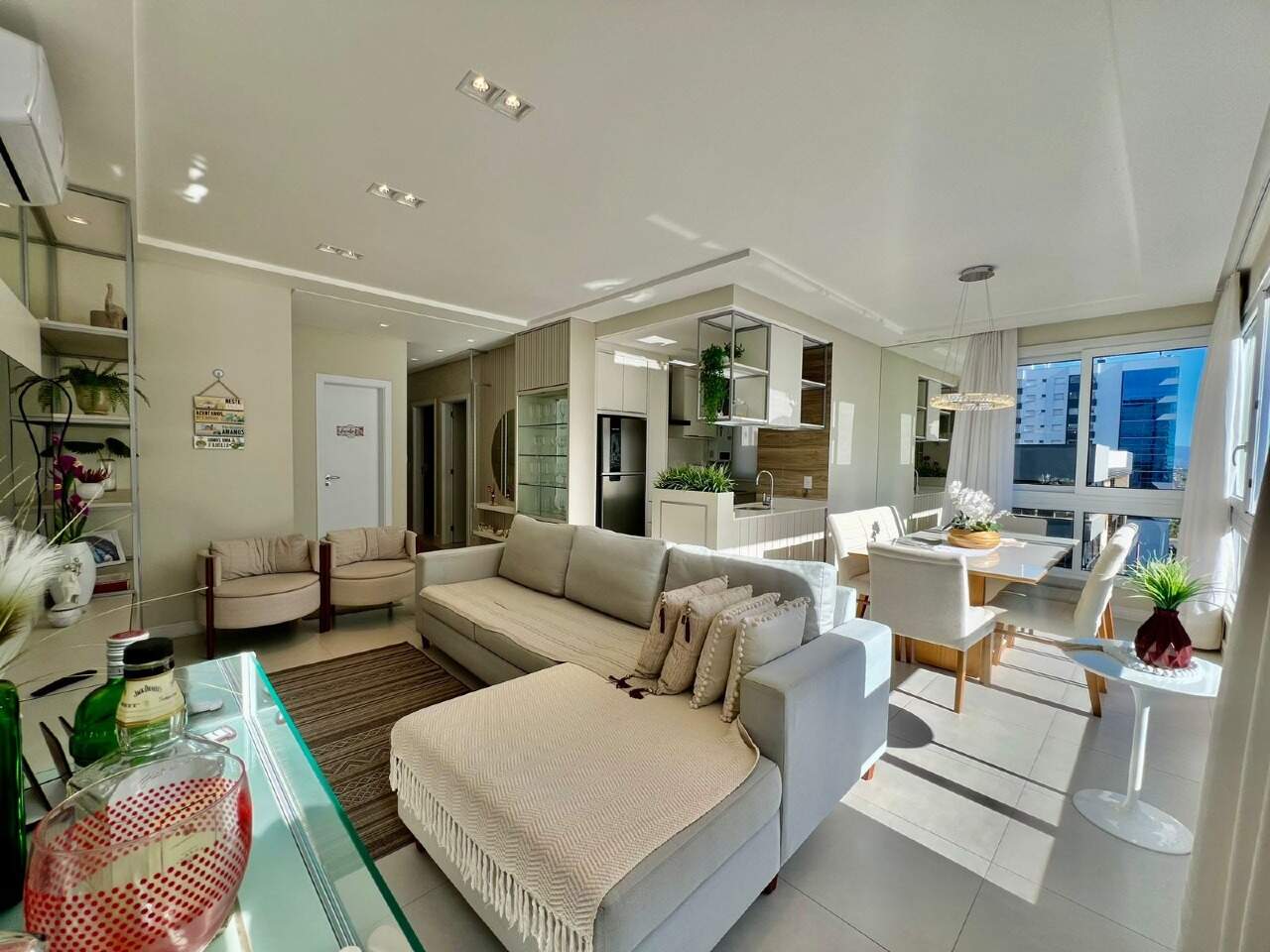 Apartamento à venda no Zona Nova: 