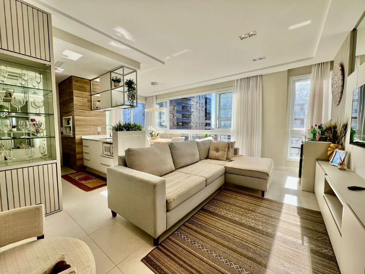 Apartamento à venda no Zona Nova: 