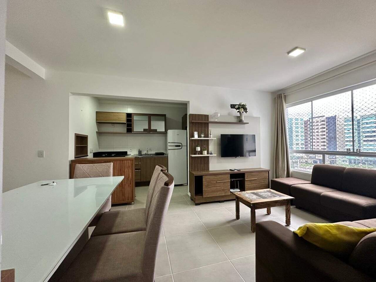 Apartamento à venda no Zona Nova: 