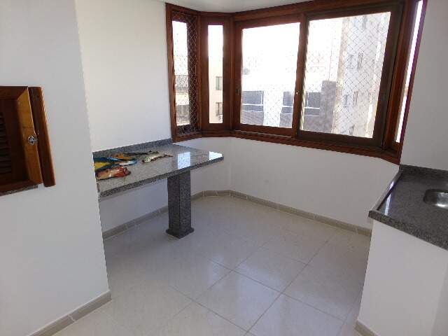 Apartamento à venda no Zona Nova: 