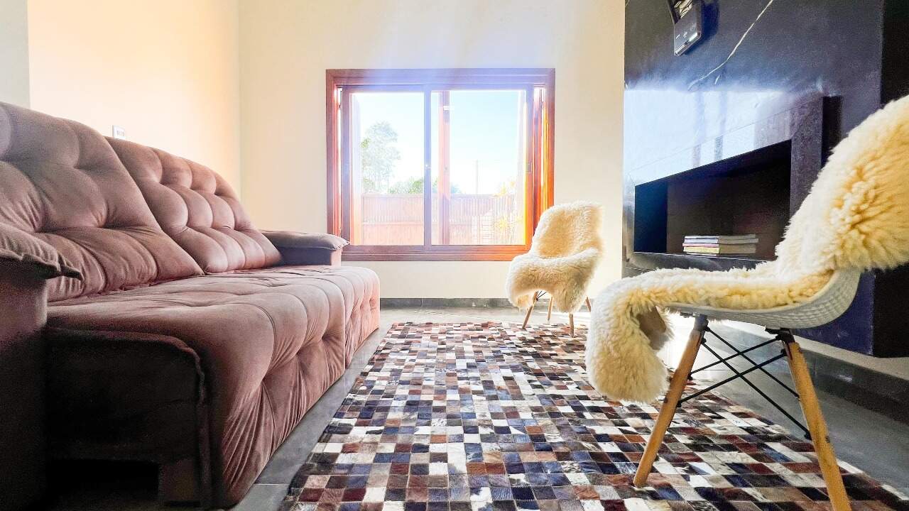 Casa à venda no Village: 