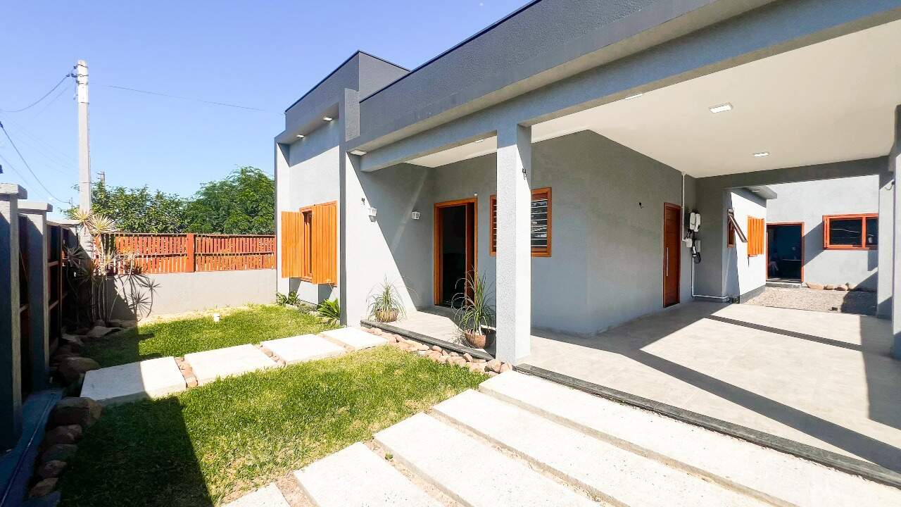 Casa à venda no Village: 