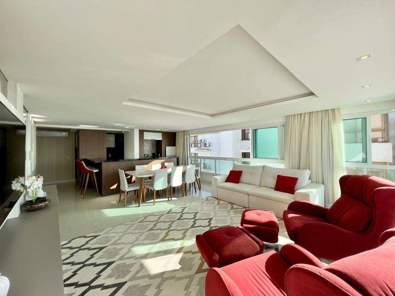 Apartamento à venda no Navegantes: 