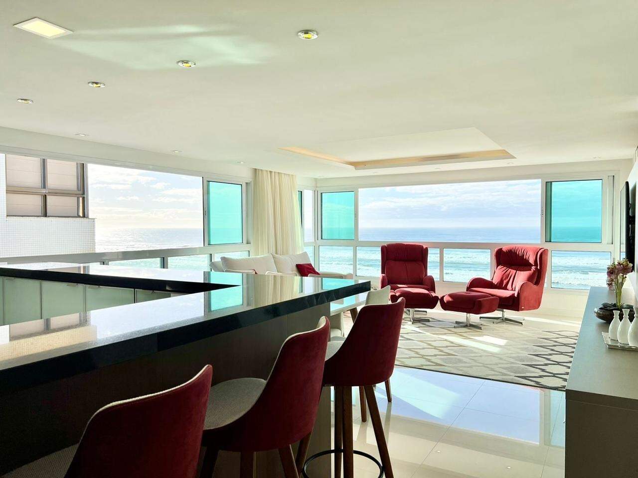 Apartamento à venda no Navegantes: 