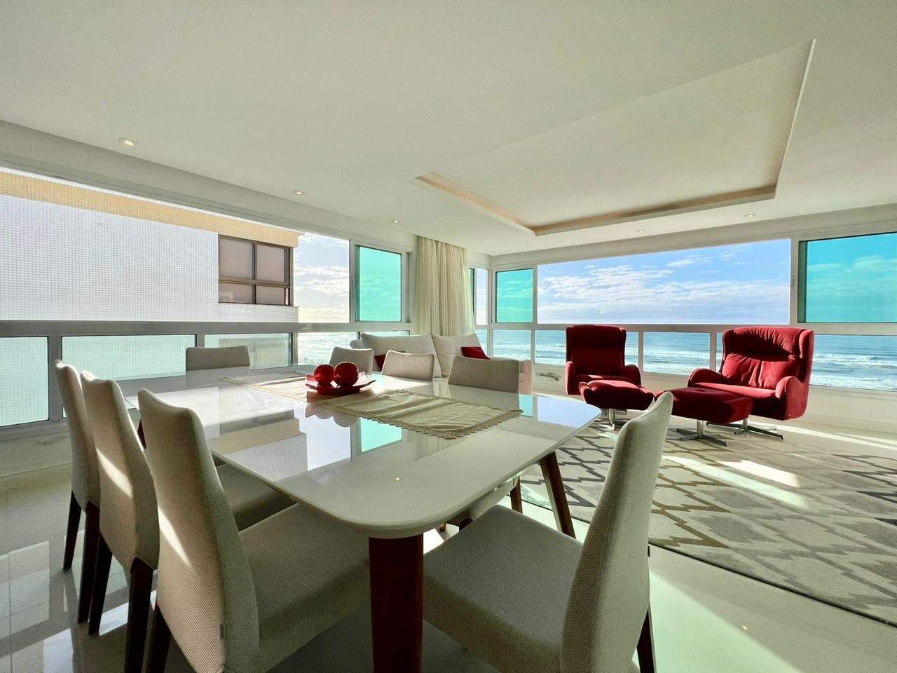 Apartamento à venda no Navegantes: 