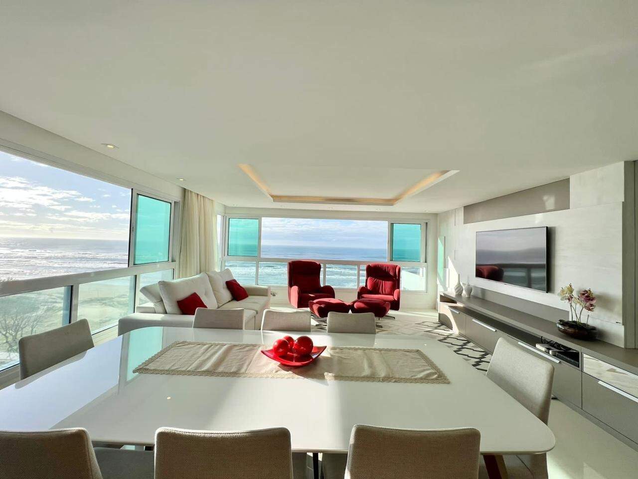 Apartamento à venda no Navegantes: 