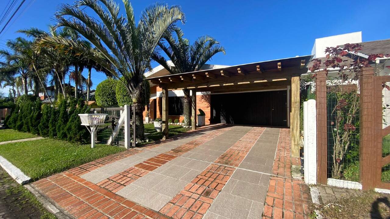 Sobrado à venda no Atlantida: 