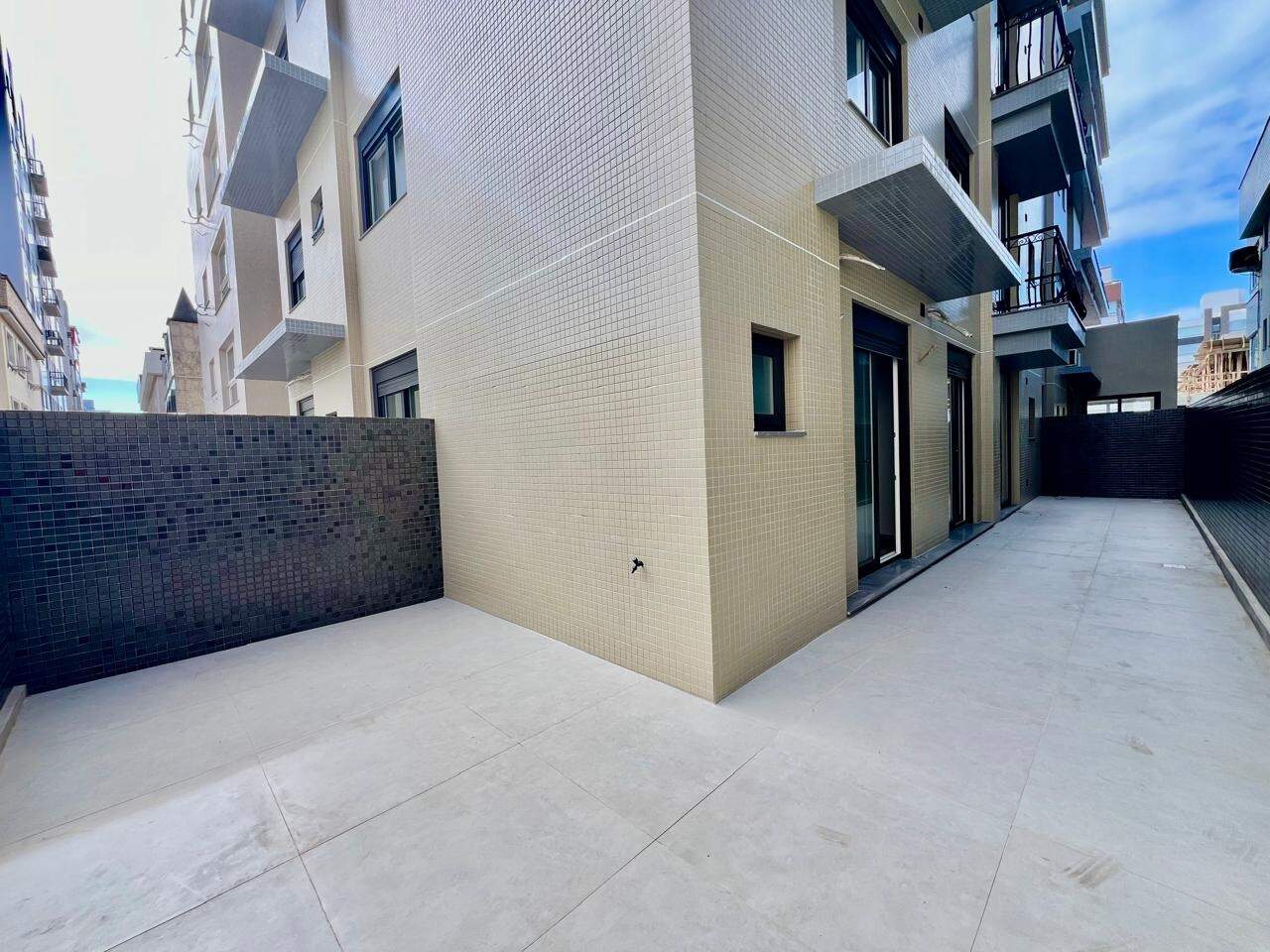 Apartamento à venda no Zona Nova: 