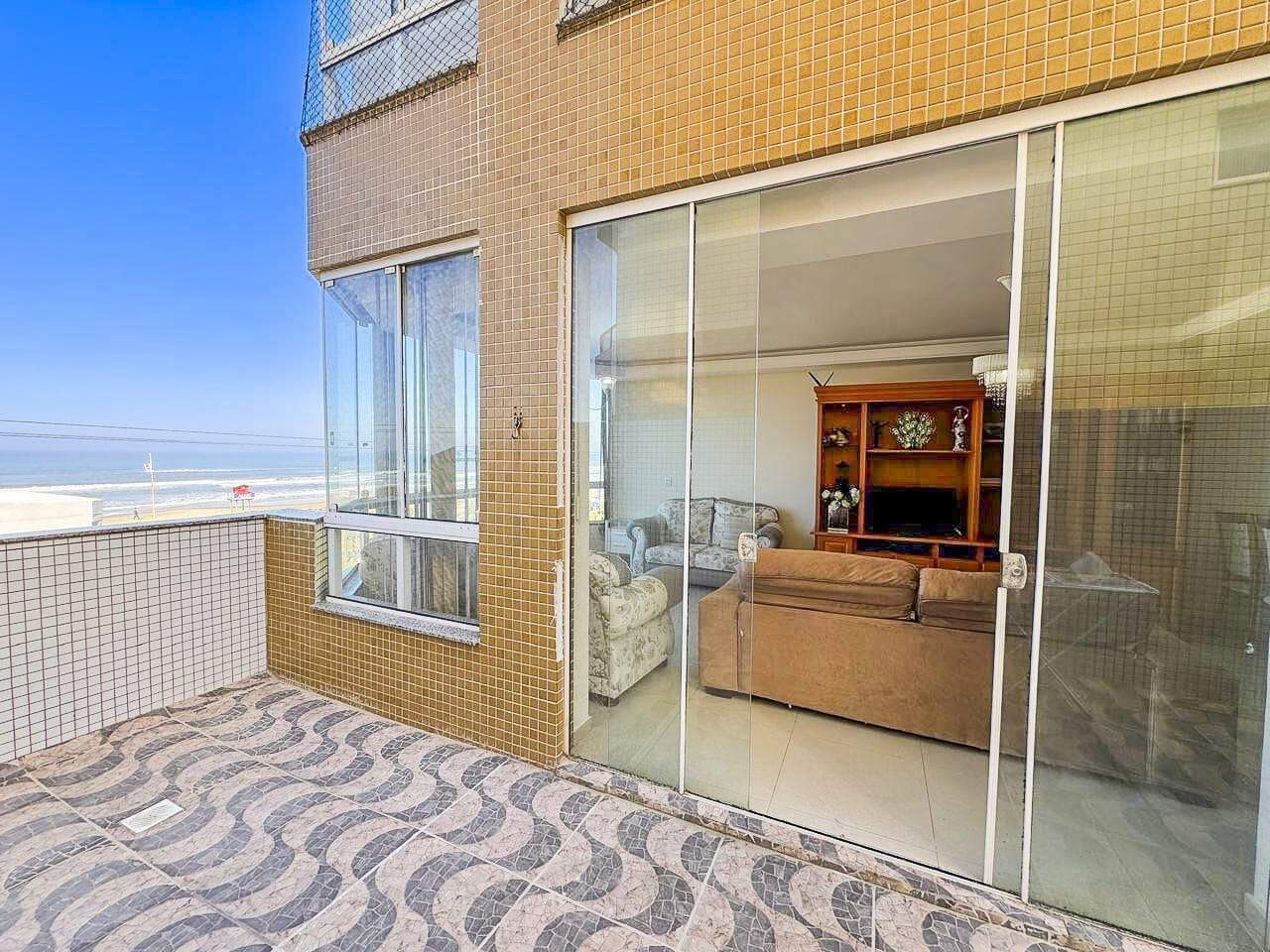 Apartamento à venda no Zona Nova: 