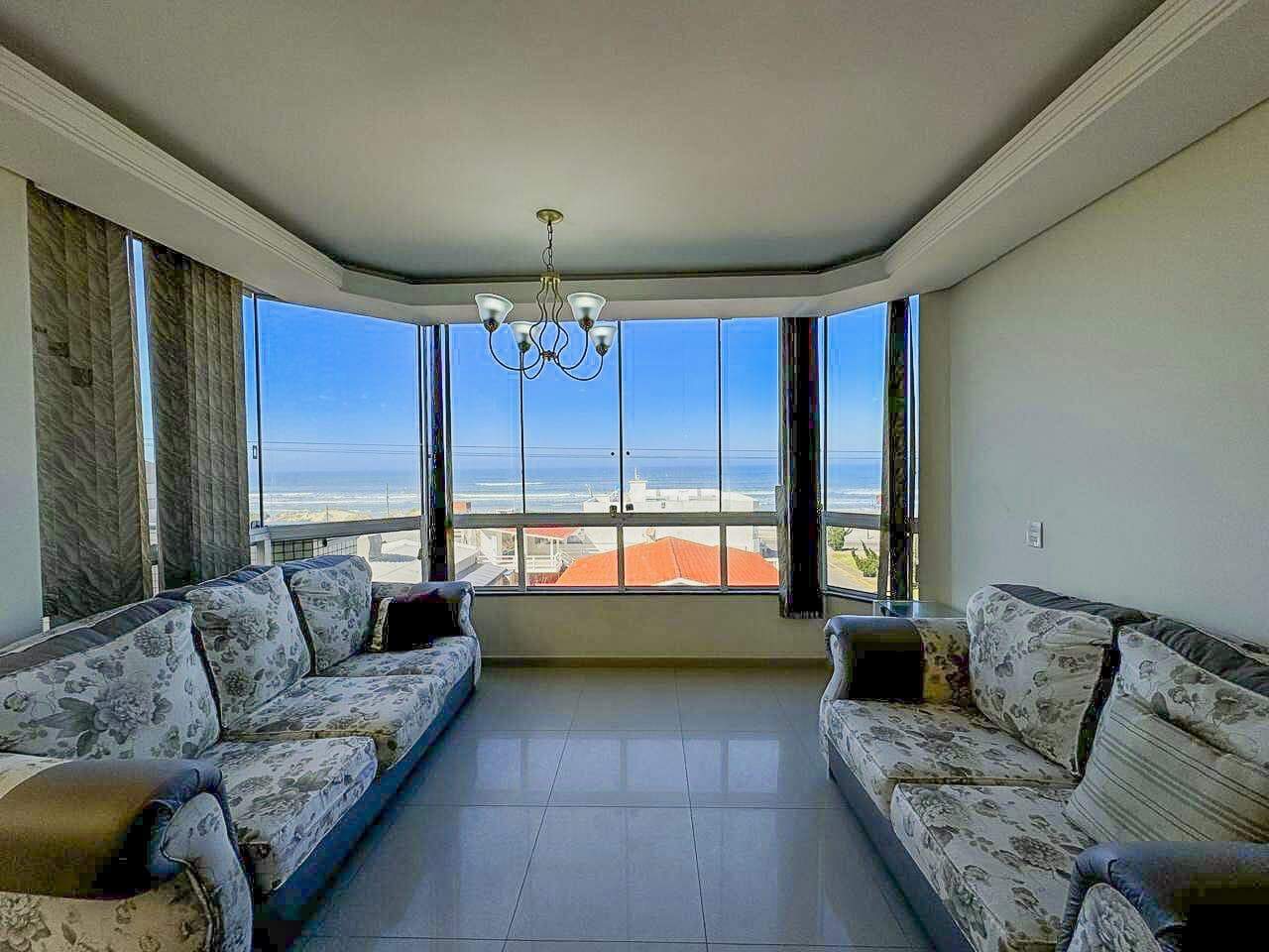 Apartamento à venda no Zona Nova: 