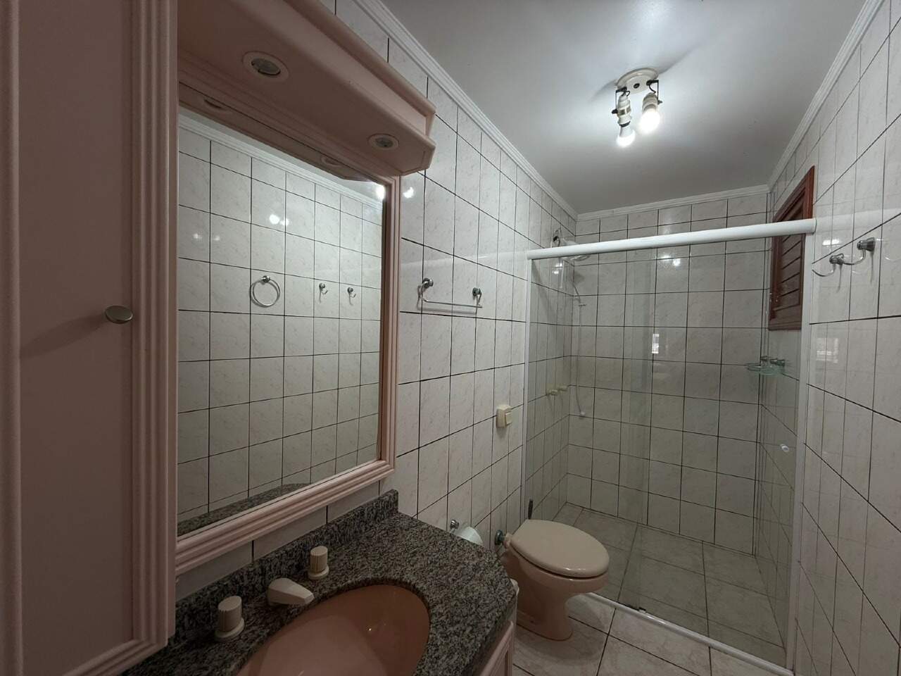 Apartamento à venda no Zona Nova: 
