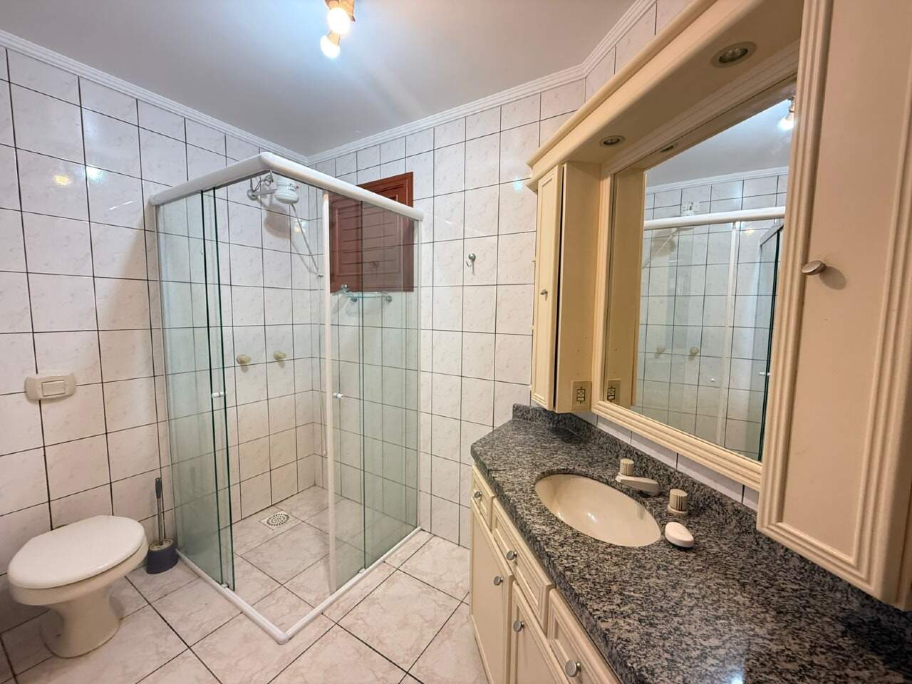 Apartamento à venda no Zona Nova: 