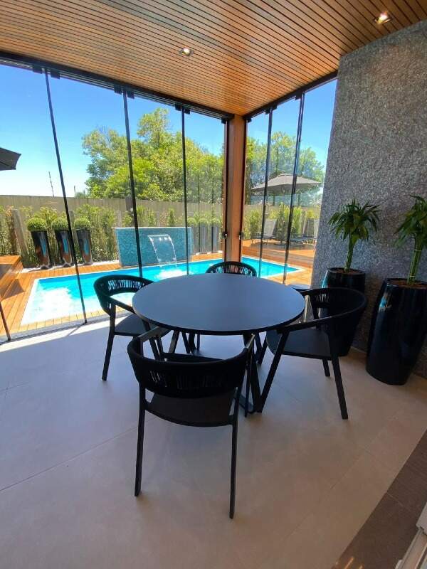 Casa em Condomínio à venda no Condominio Riviera: 