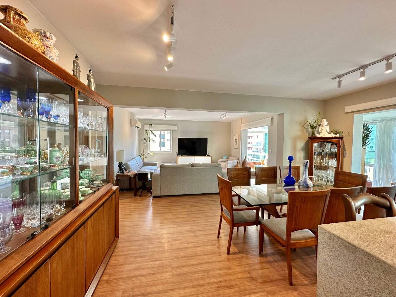 Apartamento à venda no Zona Nova: 