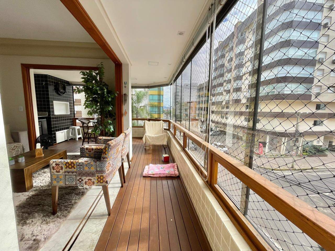 Apartamento à venda no Zona Nova: 