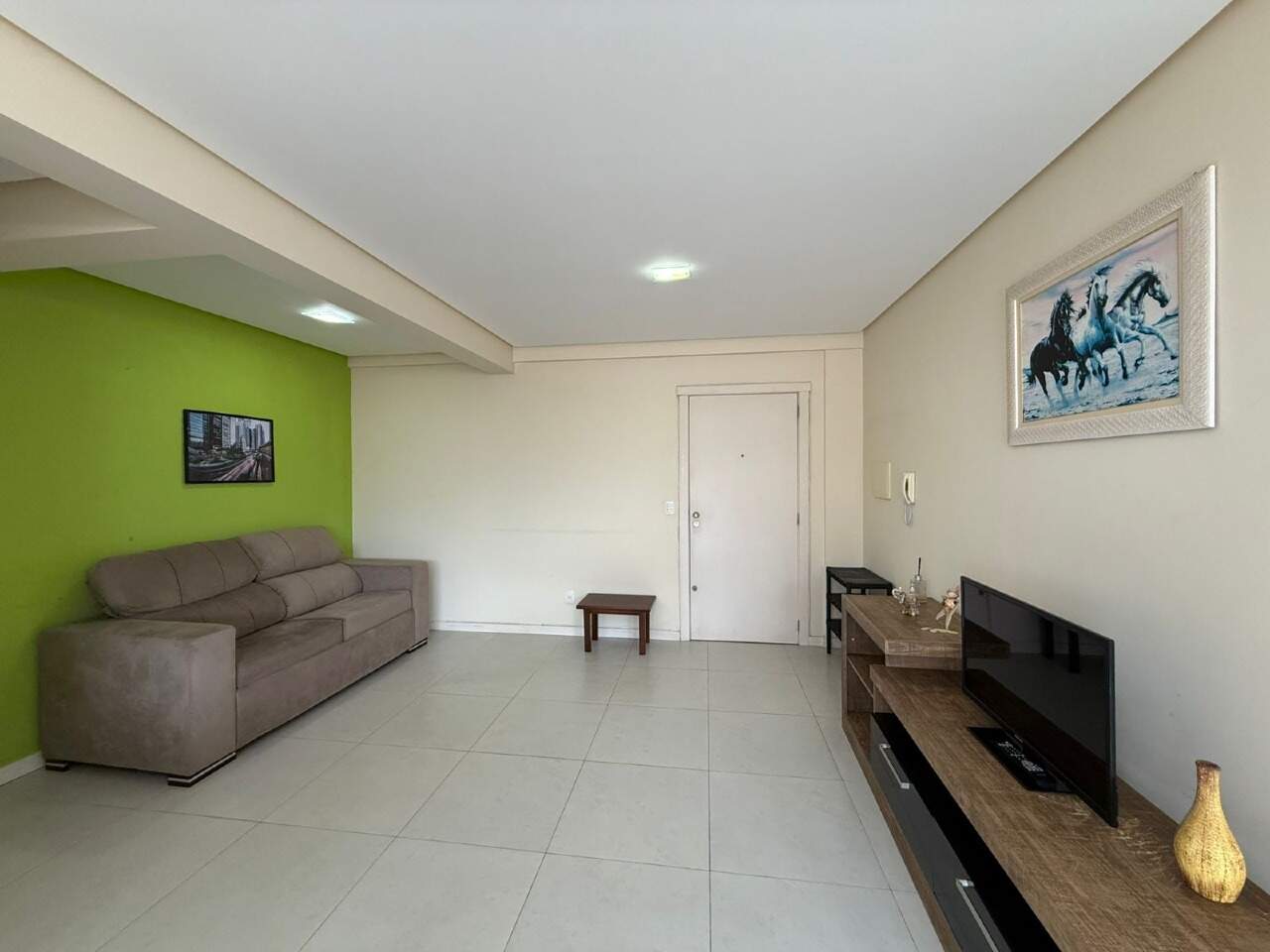 Apartamento à venda no Zona Nova: 